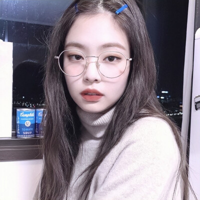 jennie金智妮
第贰组
禁二改 二传注明dt陈棤