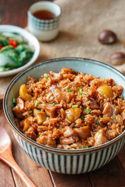 栗子鸡肉饭