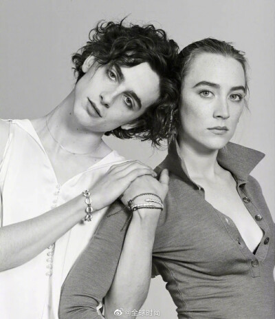 #甜茶罗南写真#甜茶Timothée Chalamet 和 西尔莎·罗南，携手登封，二人的眉眼太深邃了！