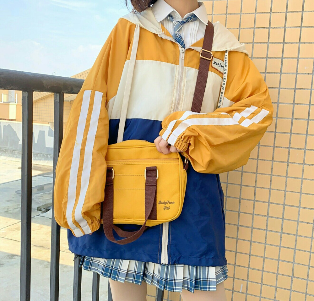 jk制服
图源微博 侵删.