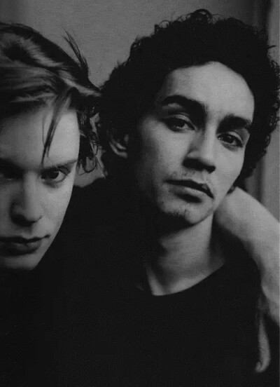 弗莱迪·福克斯 Freddie Fox
1989-05-04
出生地: 英国,伦敦
弗莱迪·福克斯作为演员最早是在一部关于乔治男孩的传记片中崭露头角的。