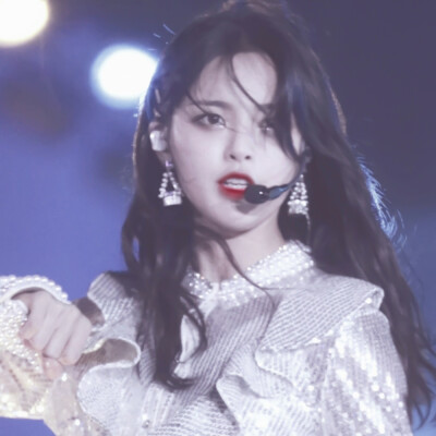 杨超越
©®：Pirateship_杨超越
简介