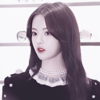 杨超越
©®：Pirateship_杨超越
简介