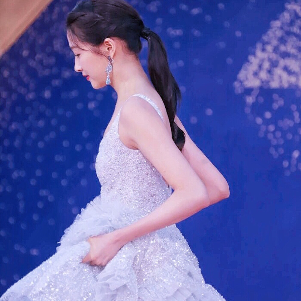 关晓彤情头. 修.调.禁二改