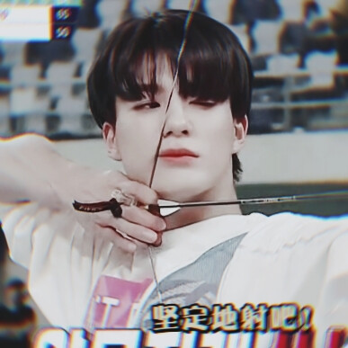 “神明”
©沈妤昔