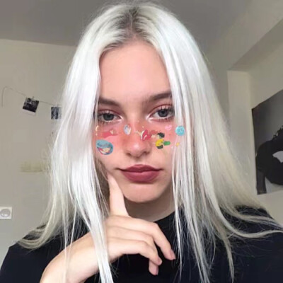 阔爱婷-女生头像/欧美女头