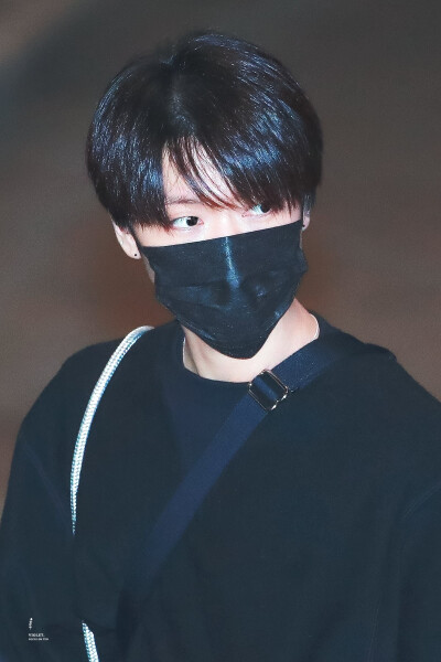 TEN 李永钦
200129 仁川出发
©violet960227