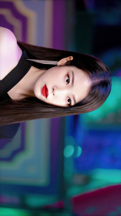 张满月 IU