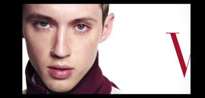 shinny troye