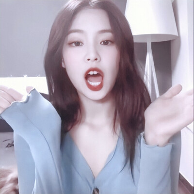 jennie
“我的小狗很可爱.”
原截林薏