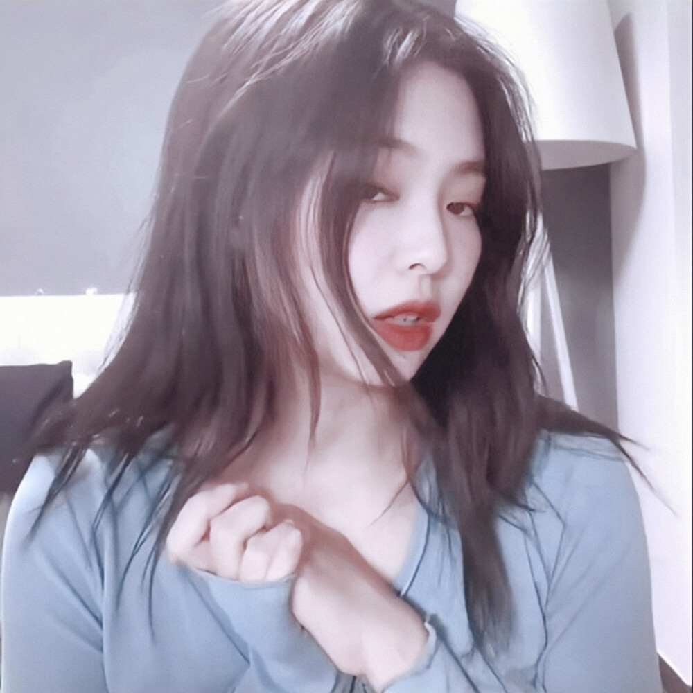 jennie
“我的小狗很可爱.”
原截林薏