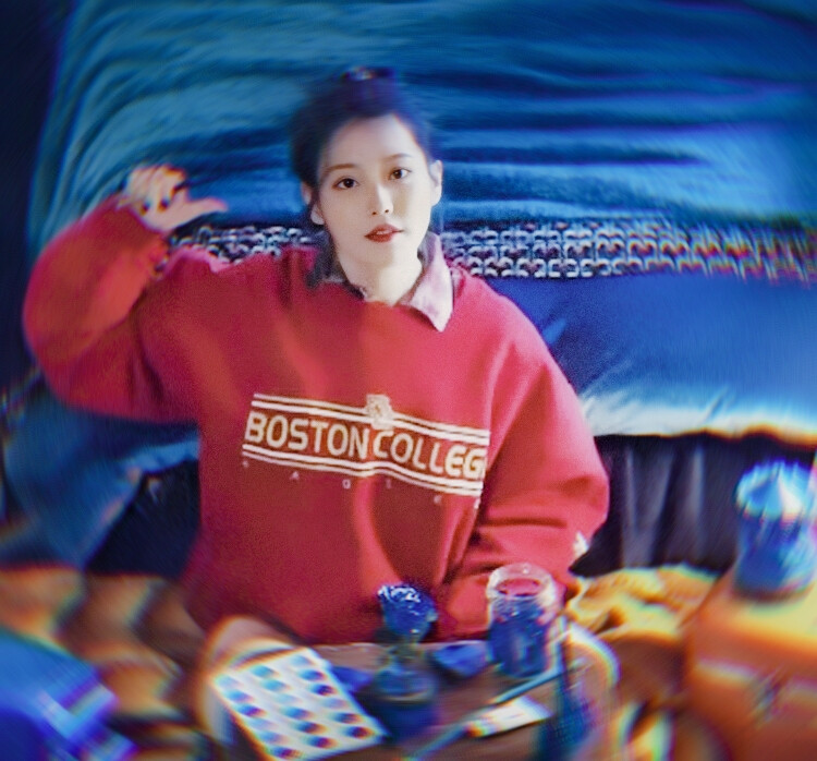 江嗣音// IU《Blueming》