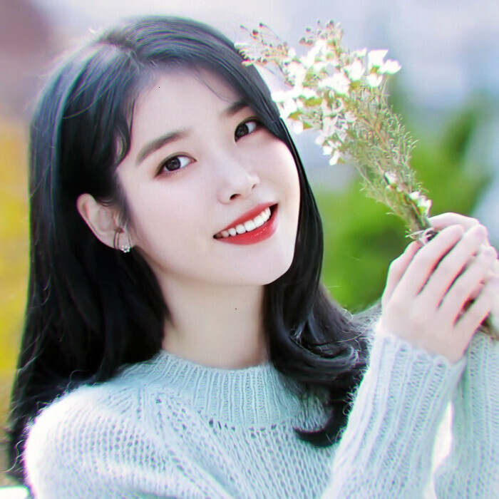 IU ©唐佳妤