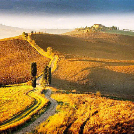 意大利田园小镇 Tuscany。油画里的美景 ！