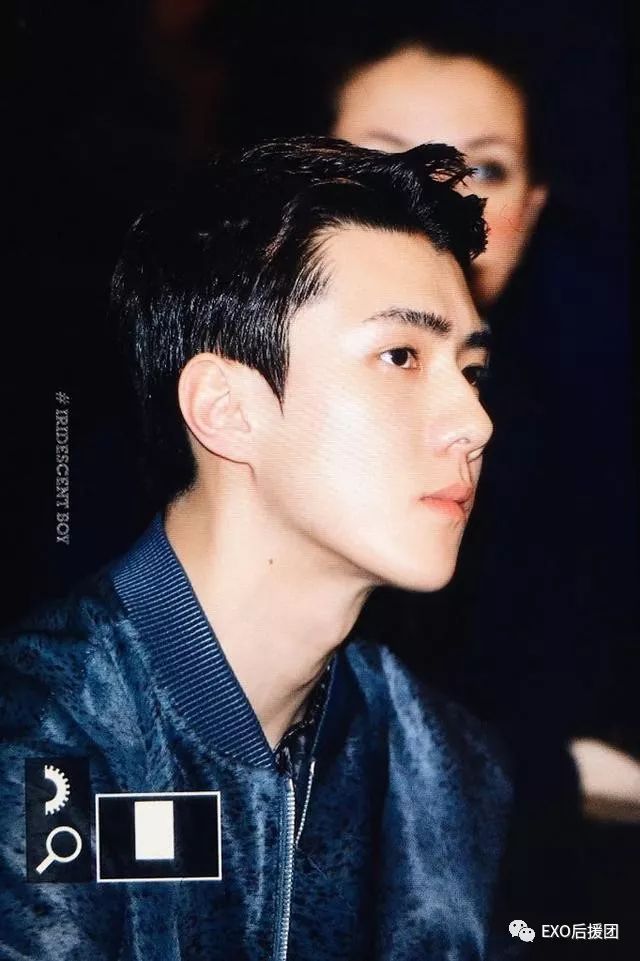 吴世勋侧颜无敌