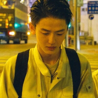 "我曾将真心交付，你不要，我便收回。"