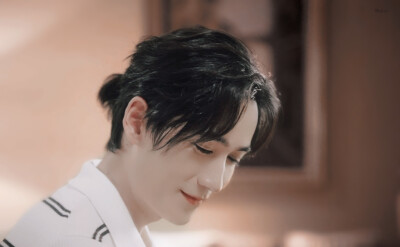 朱一龙#井然，然然的美貌啊（｡ò ∀ ó｡）