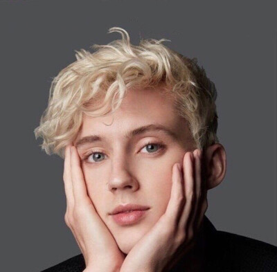 Troye Sivan♡♡♡