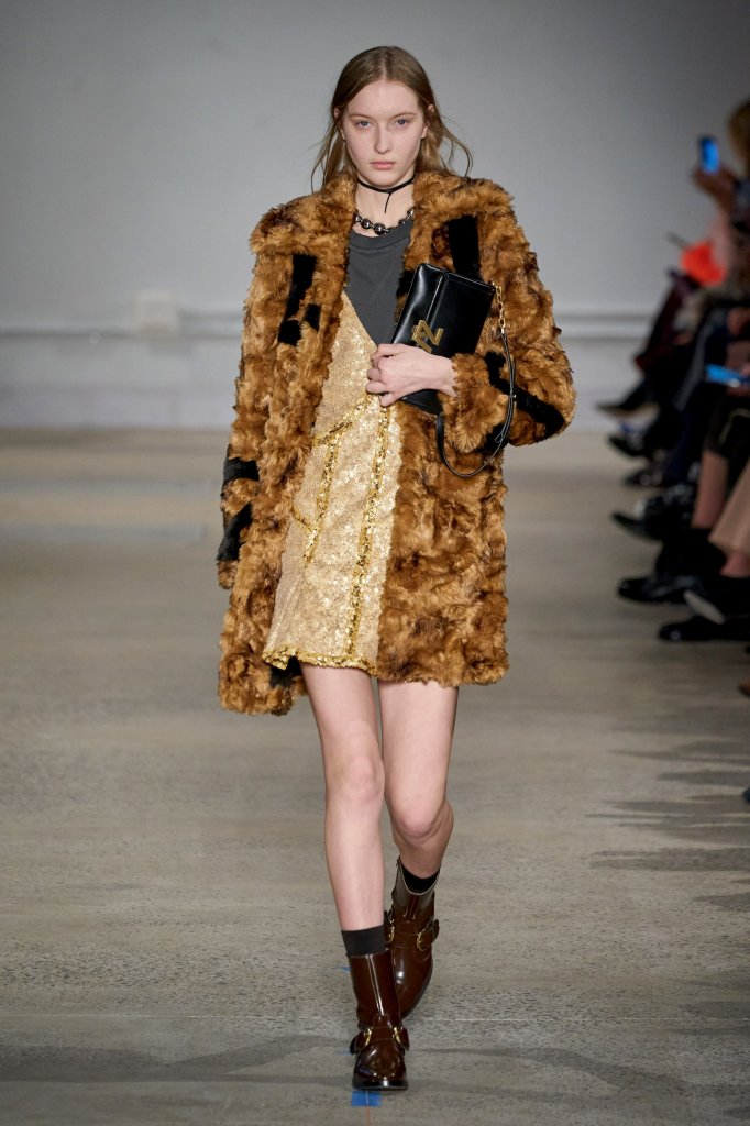萨迪格&伏尔泰 Zadig & Voltaire 2020/21秋冬高级成衣秀