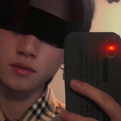 /头像一换 QQ一删 对不起 妹妹 你下架了/