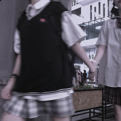 优质闺蜜头像/玩网/真人，拿图扣1，