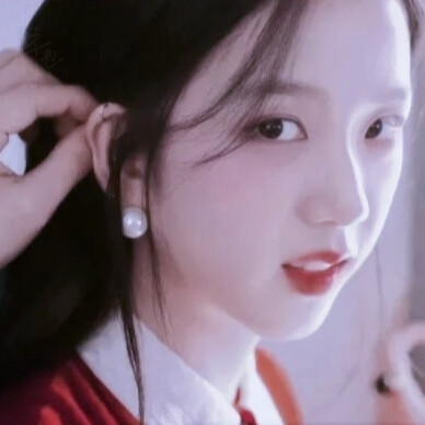 Jisoo金智秀头像
©®许也