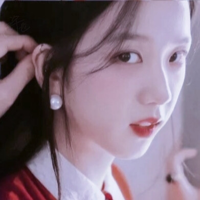 Jisoo金智秀头像
©®许也