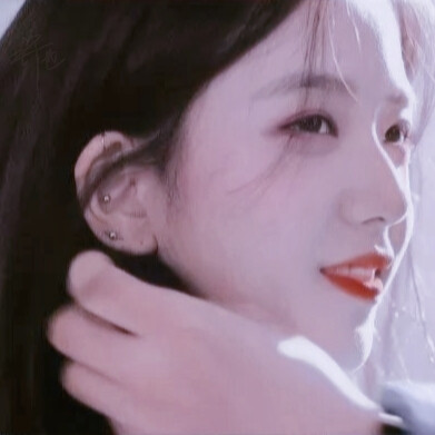 Jisoo金智秀头像
©®许也