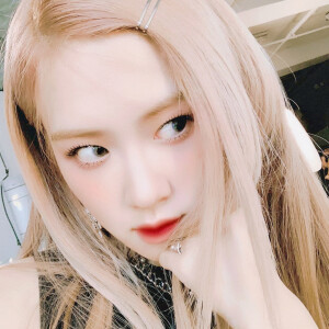 rosé朴彩英
blackpink
dt朴未卿/司繁