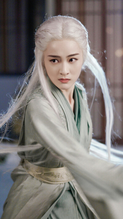 白发 容乐 张雪迎