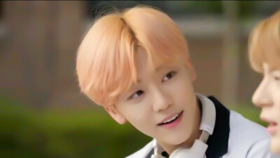 罗渽民
dt朴未卿/司繁