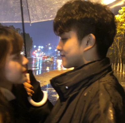 不偏不倚 刚好是你。