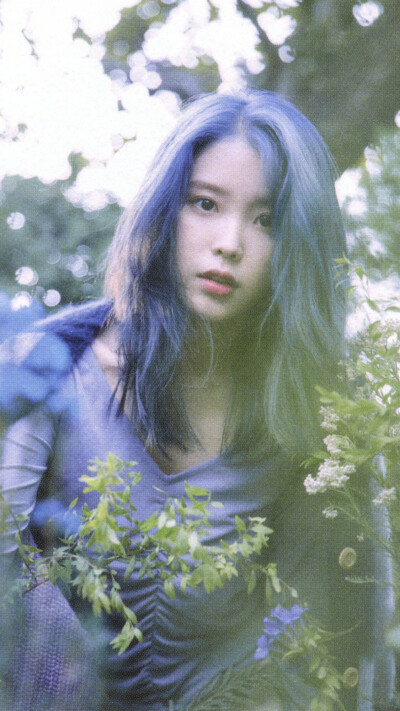 李智恩 IU