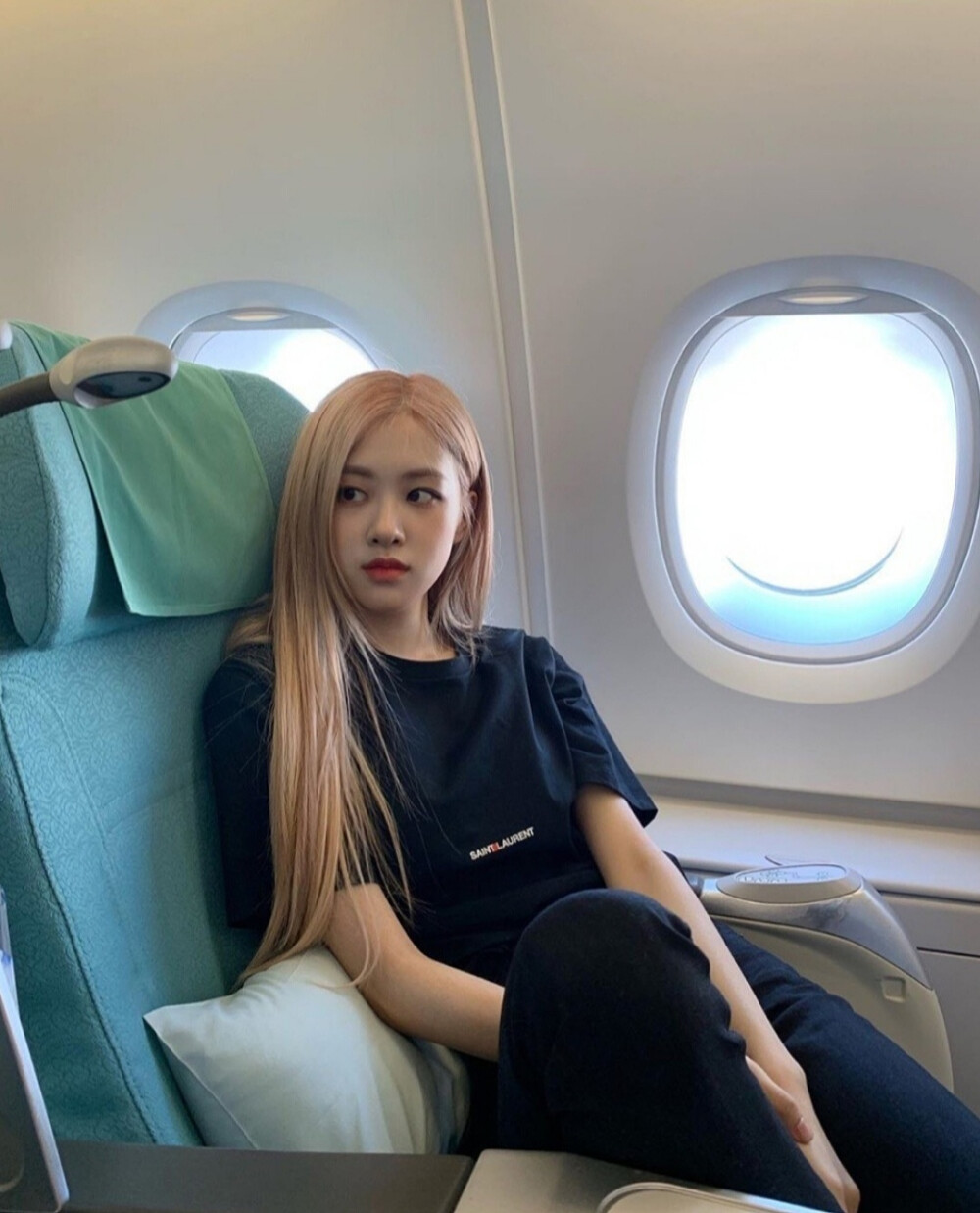 BLACKPINK Rosé 朴彩英 ins 高清 壁纸