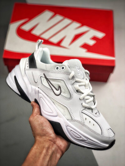 Nike M2K Tekno
天猫平台指定订单 完美工艺水平
复古老爹鞋休闲百搭慢跑鞋 皮革搭配织物混合透气鞋面 EVA组合缓震大底 完美清洁度
Size 36 36.5 37.5 38 38.5 39 40 40.5 41 42 42.5 43 44 44.5 45