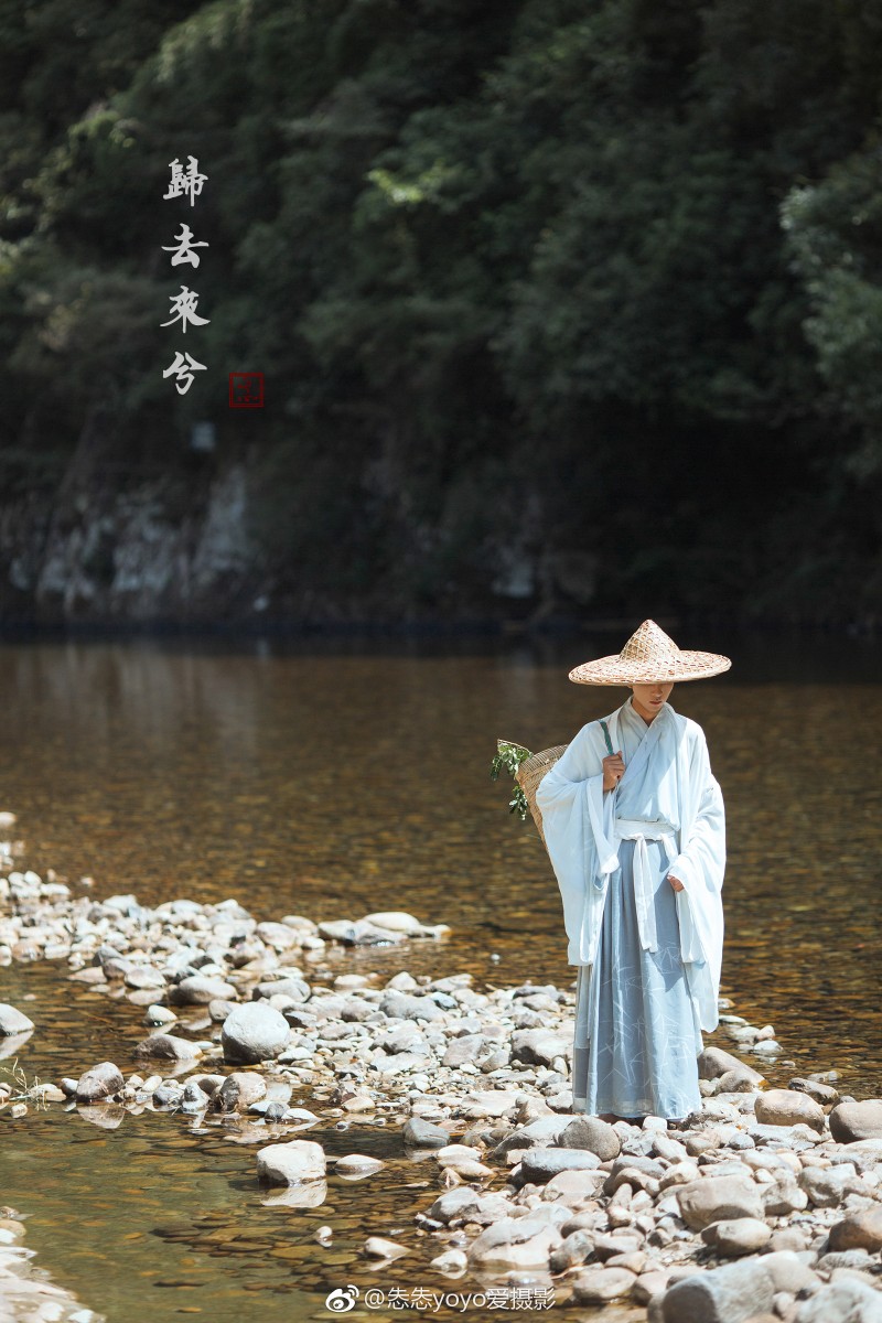 背影.侧影.远景.古风.古装.汉服.男子