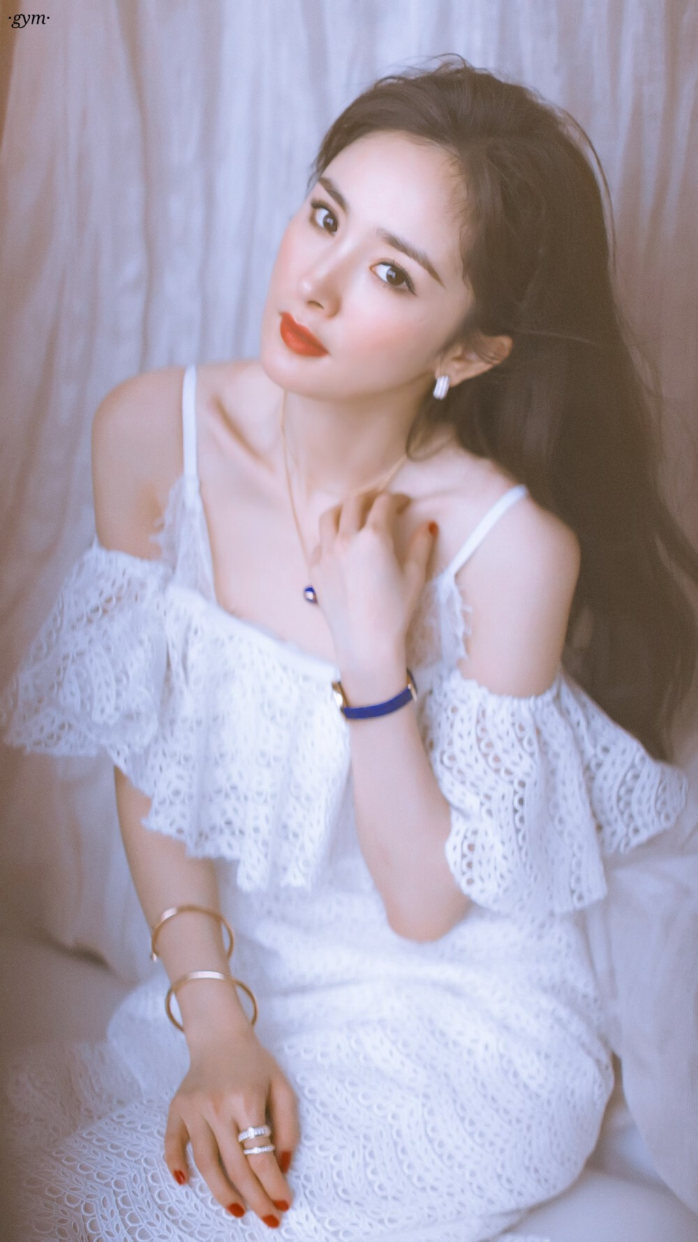 杨幂壁纸
图源wb见水印