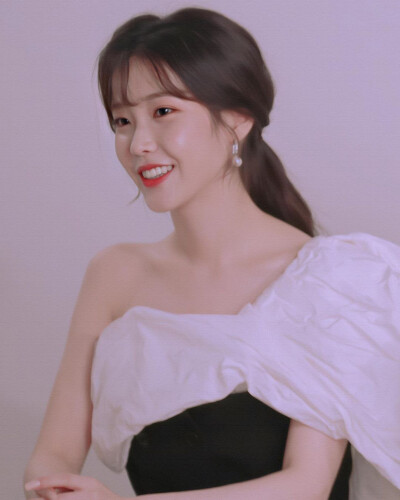 IU