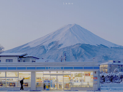 背景。
日本街道。