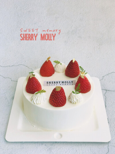 #SHERRY Molly家の下午茶#—『原味cake』女朋友想吃草莓cake了 男生呀想办法赶紧订 满足她的愿望 特殊时期的恋爱比甜点更甜～