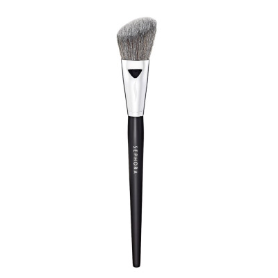 SEPHORA COLLECTION PRO Angled Blush Brush #49
$16