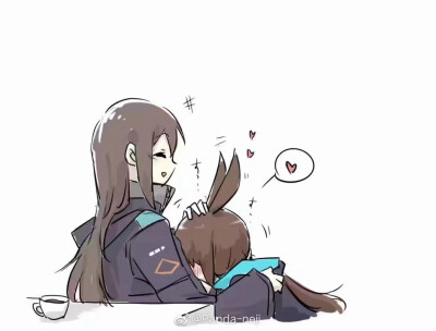 女博士和干员们 图源微博水印