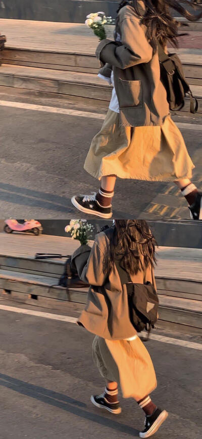 壁纸/分屏/文字/聊天背景
人生最糟糕的三个词:重蹈覆辙爱而不得得而不惜。
人生最好的三个词:久别重逢虚惊一场失而复得。
by：moon柚夏