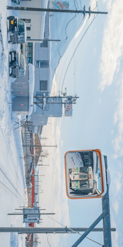 雪国的车站
cr见水印