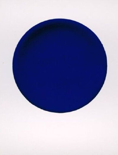 1960年，Klein为这种蓝色申请了专利，命名为“国际克莱因蓝”（International Klein Blue），简称IKB，它的RGB比值是0：47：167，即绝对之蓝。克莱因用34岁的短暂生命维系了这纯净梦幻的蓝色，安静的你值得为它驻足…