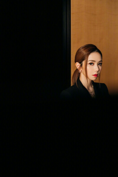 2020邓紫棋写真高清无水印壁纸桌面 歌手 明星 时尚摄影