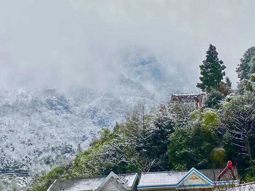 宜昌风鼓洞景区的冬天风景