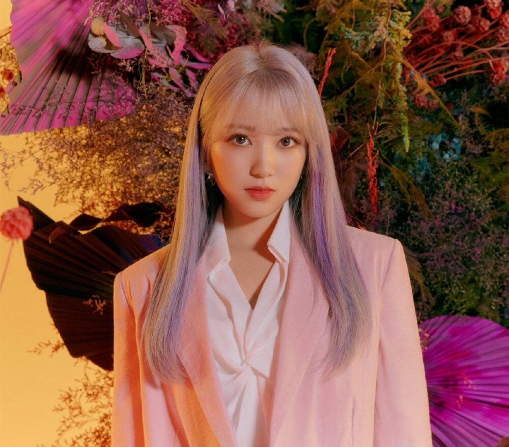 izone 张元英 宫脇咲良 曹柔理 崔叡娜 安宥真 矢