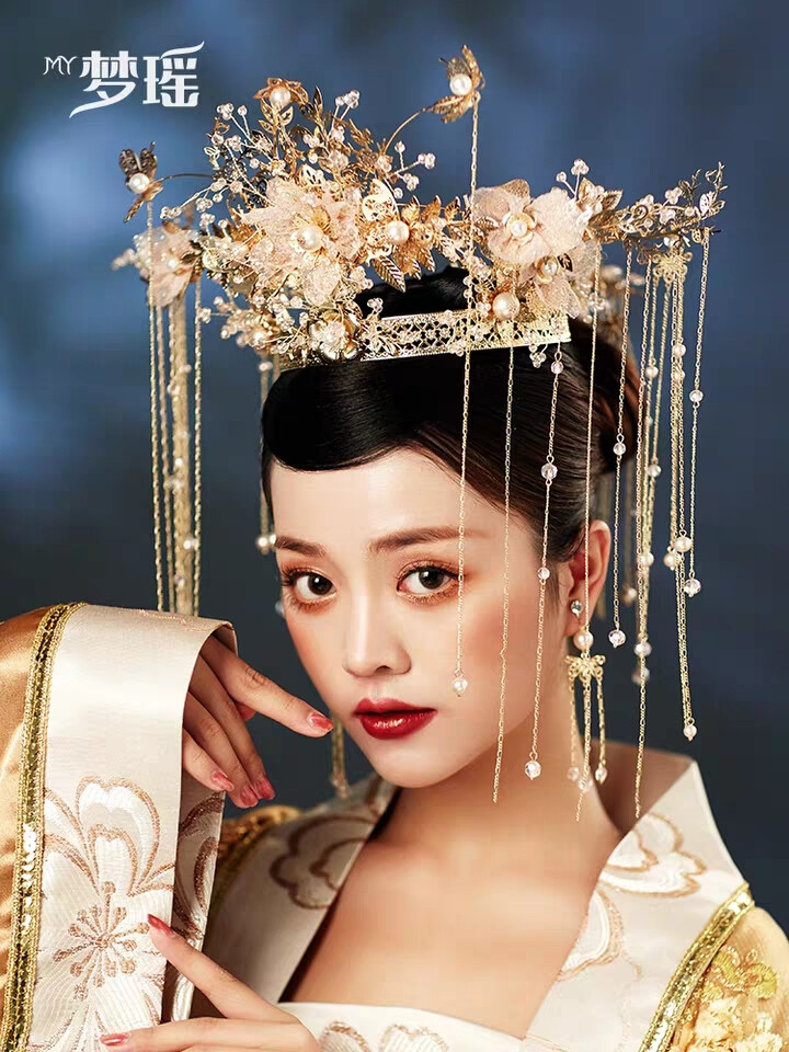 新娘秀禾服头饰