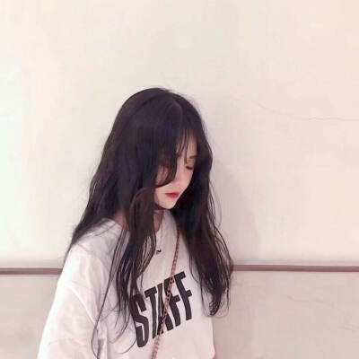 分享一些头像
最后一张是我做的哟！
希望大家喜欢！
『苏璃小仙女』